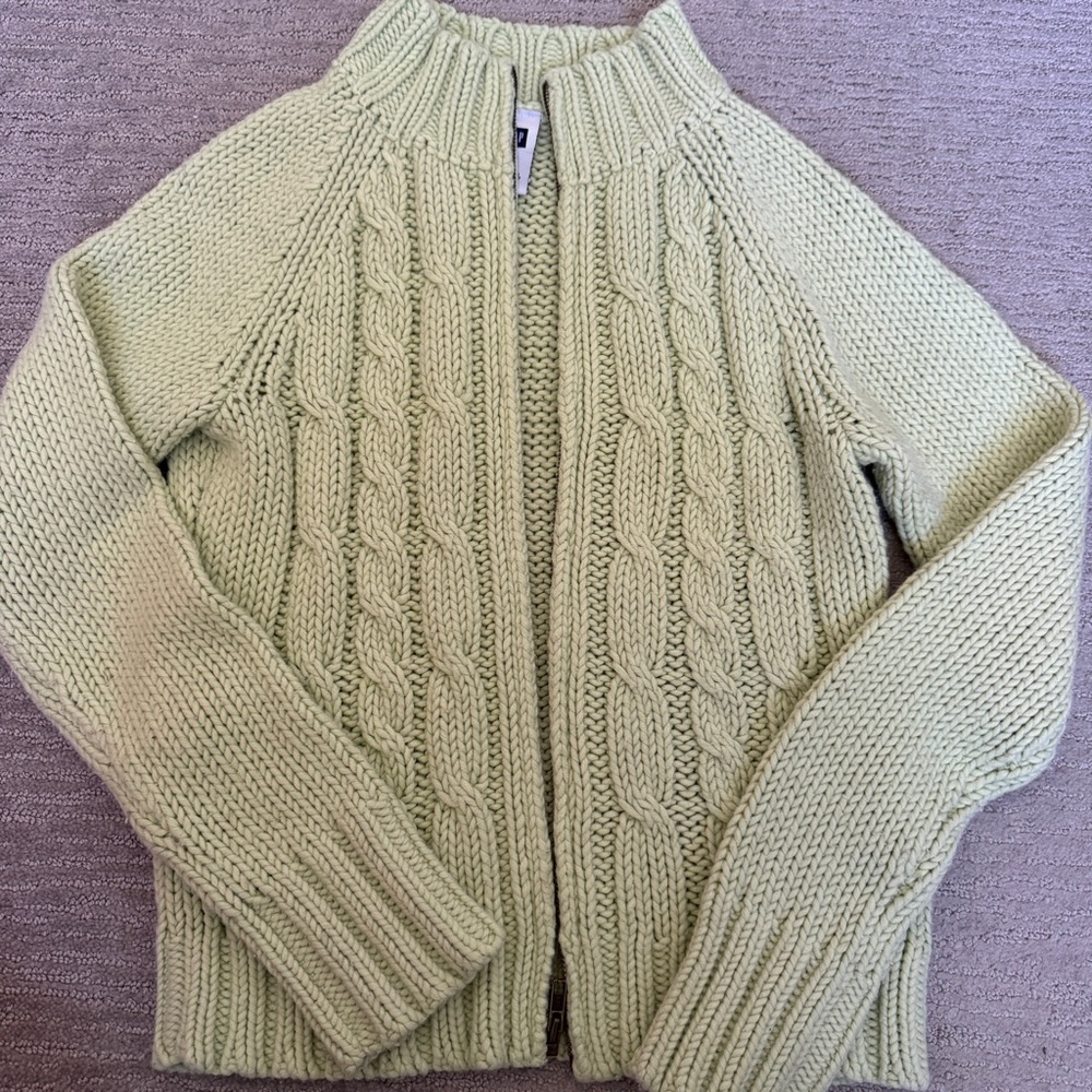 GAP Sweater Zip-Up - Picture 4 of 6